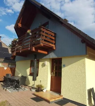 Charmantes Mit Blick Auf Den Silbersee Дом отдыха Frielendorf
